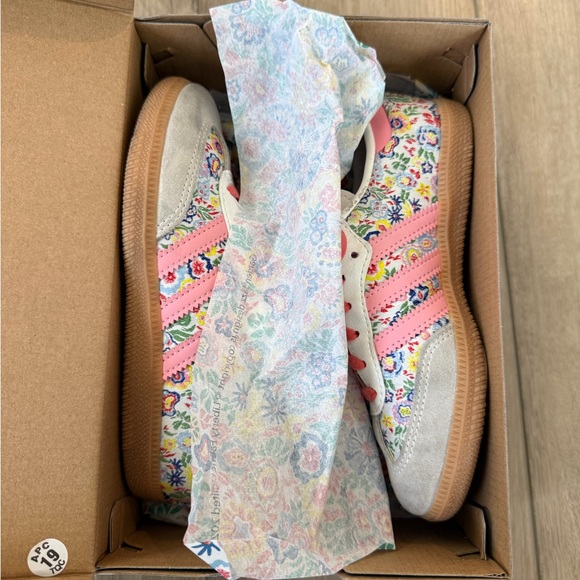 Adidas Kids Samba Sneakers - Pink and Gray Floral - Picture 7 of 7